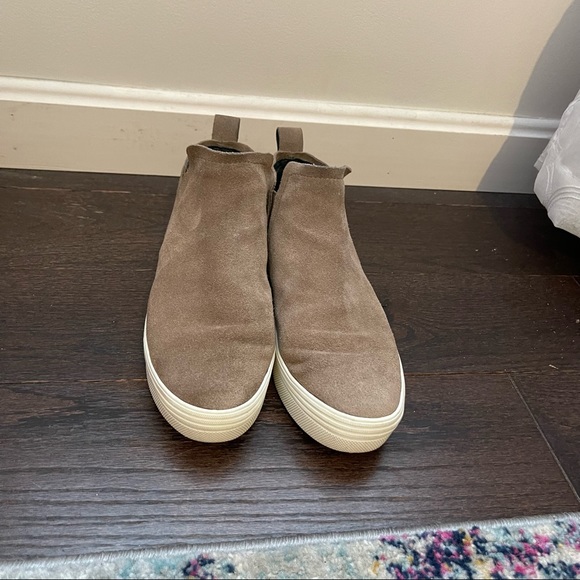 Dolce Vita Beige Suede Flat Ankle Boots size 7.5 - Picture 4 of 10